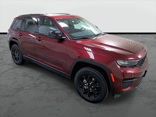 new 2025 Jeep Grand Cherokee car, priced at $40,660