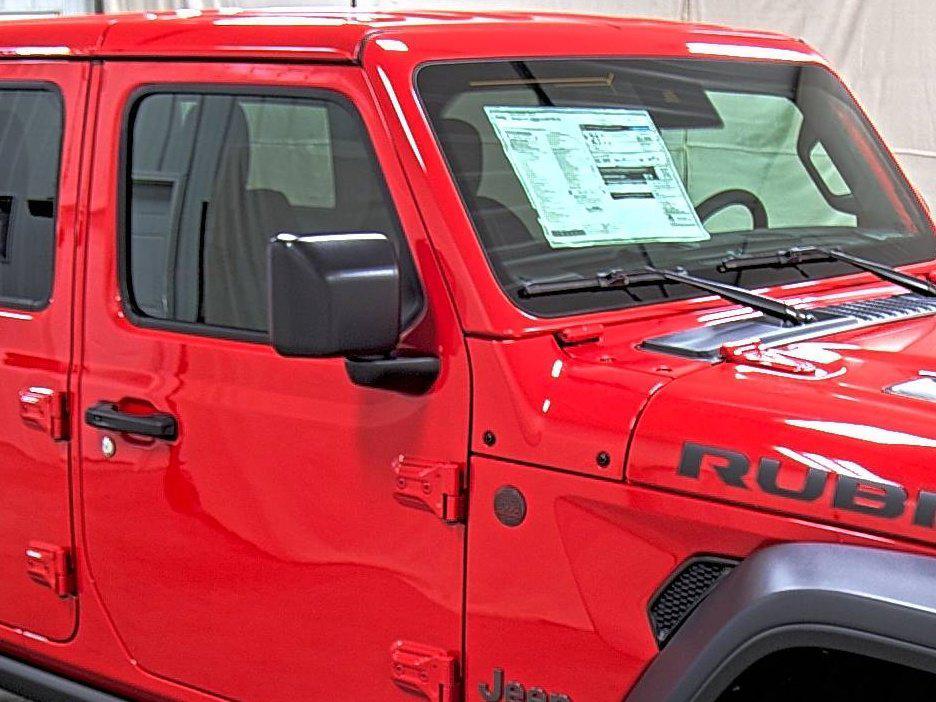 new 2025 Jeep Wrangler car, priced at $49,502