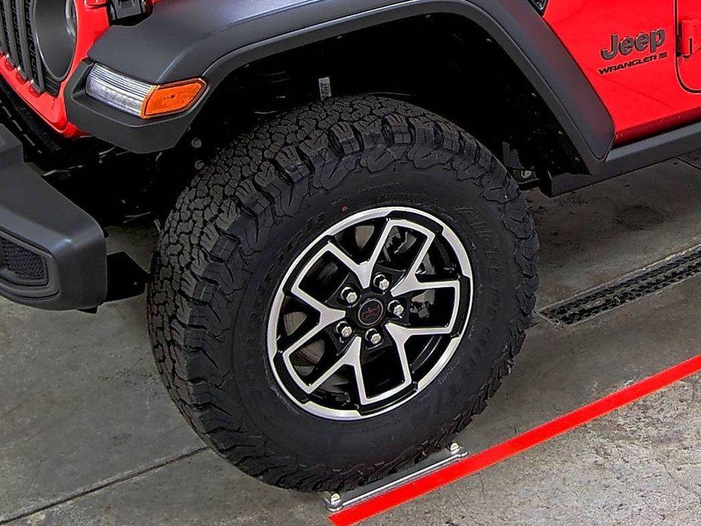 new 2025 Jeep Wrangler car, priced at $49,502