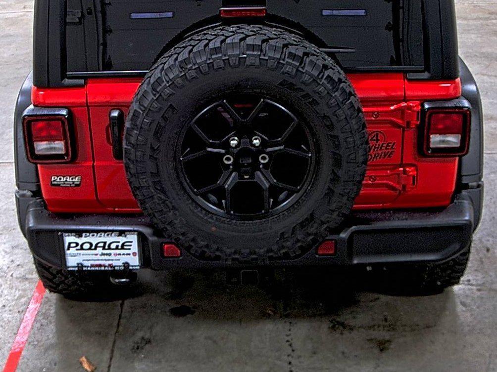 new 2025 Jeep Wrangler car, priced at $44,627