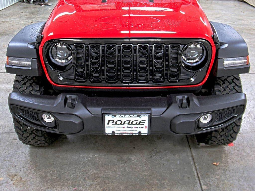 new 2025 Jeep Wrangler car, priced at $44,627
