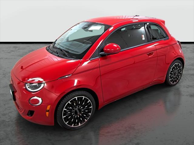 new 2024 FIAT 500e car, priced at $32,820
