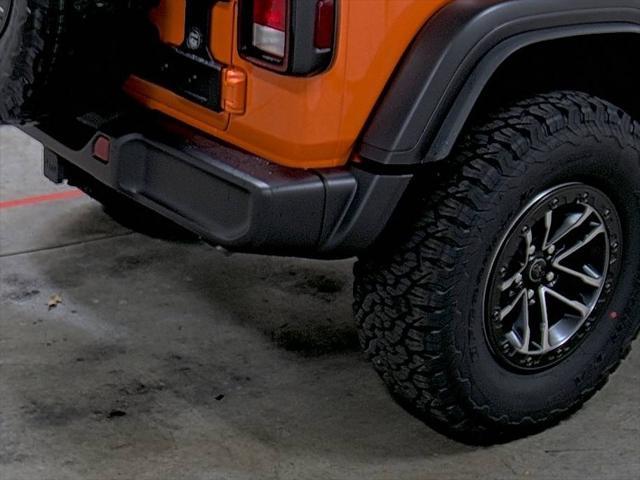 new 2025 Jeep Wrangler car, priced at $46,172