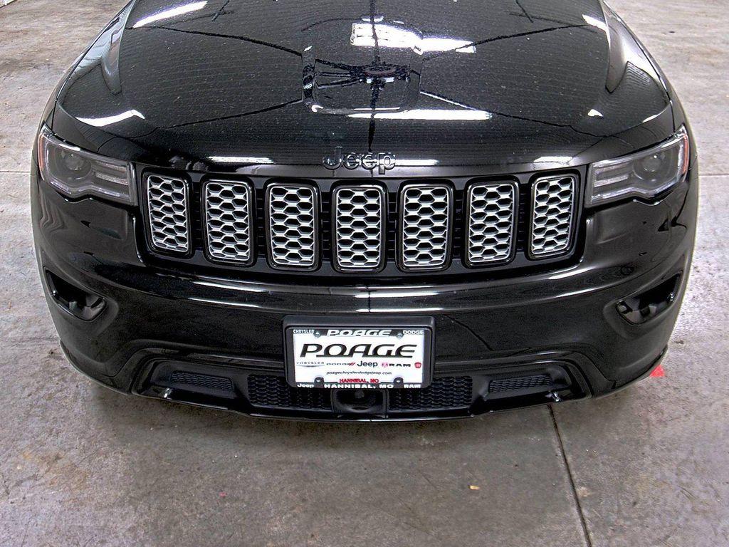 used 2022 Jeep Grand Cherokee car, priced at $29,416