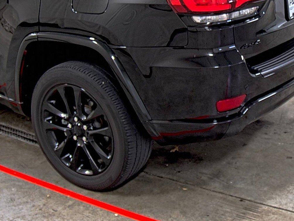 used 2022 Jeep Grand Cherokee car, priced at $29,416