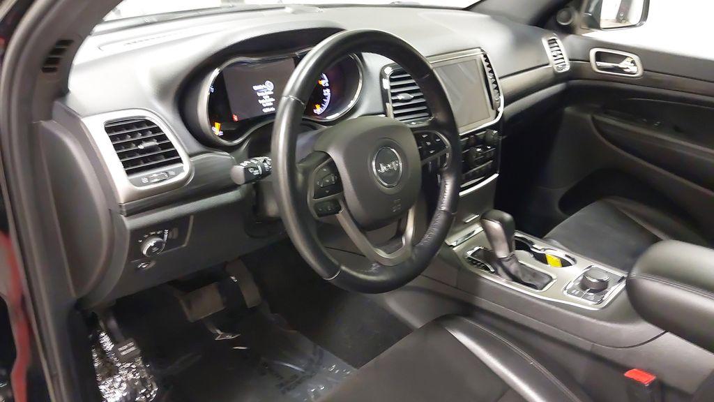 used 2022 Jeep Grand Cherokee car, priced at $29,416