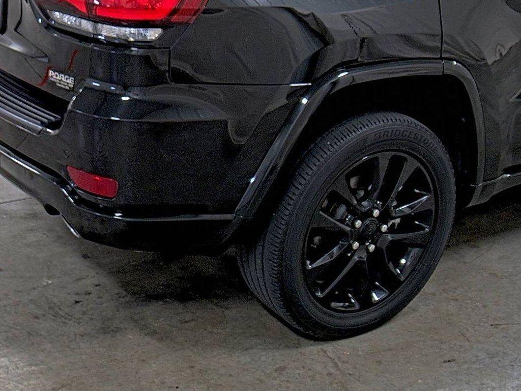 used 2022 Jeep Grand Cherokee car, priced at $29,416