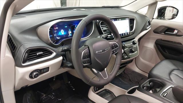 used 2024 Chrysler Pacifica Hybrid car, priced at $37,990