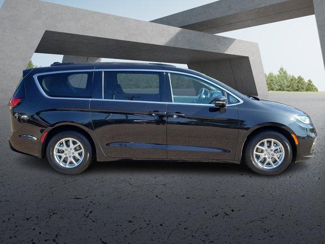 used 2022 Chrysler Pacifica car, priced at $23,955