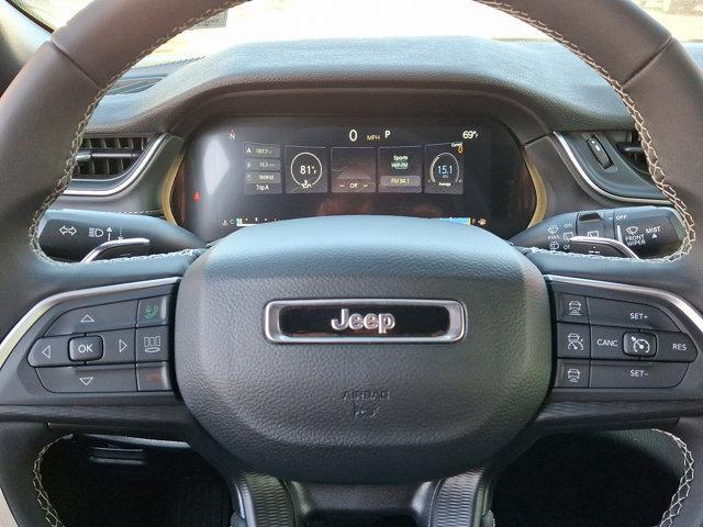 used 2024 Jeep Grand Cherokee car, priced at $35,555