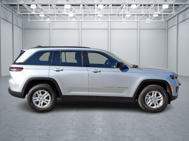 used 2024 Jeep Grand Cherokee car, priced at $35,555