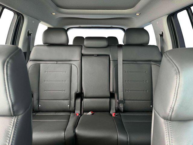 new 2025 Hyundai Santa Fe car, priced at $48,073