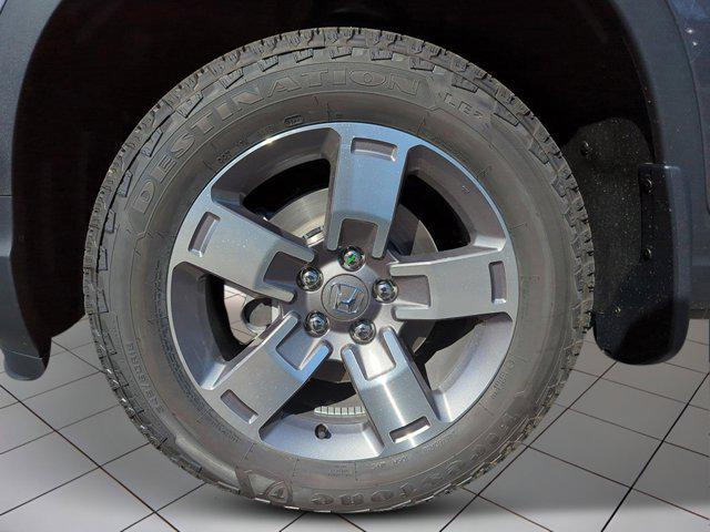 new 2025 Honda Ridgeline car, priced at $42,545