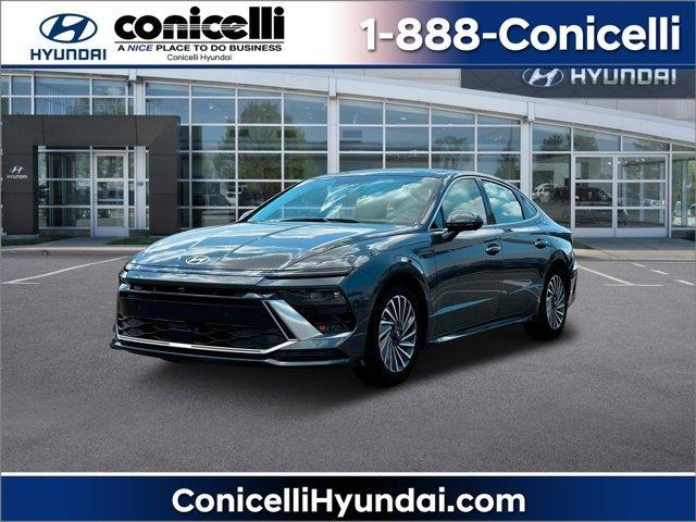 new 2025 Hyundai Sonata Hybrid car, priced at $38,542