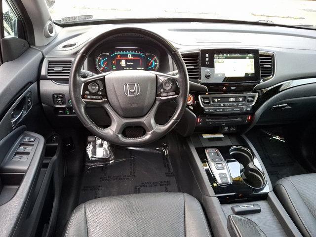 used 2020 Honda Pilot car, priced at $27,888