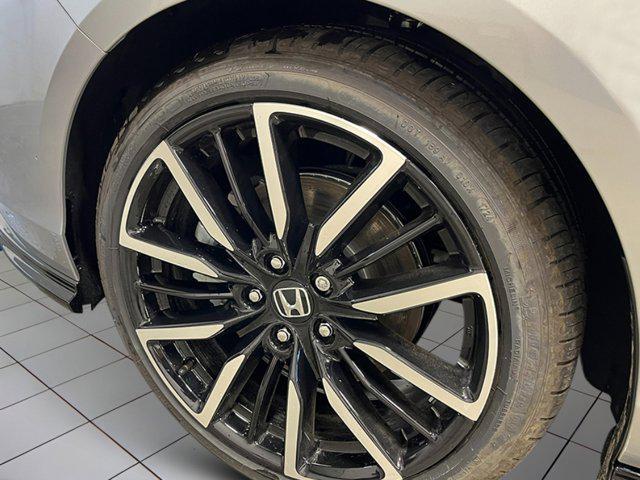 new 2025 Honda Accord Hybrid car, priced at $37,680