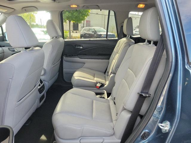 used 2022 Honda Pilot car, priced at $34,895