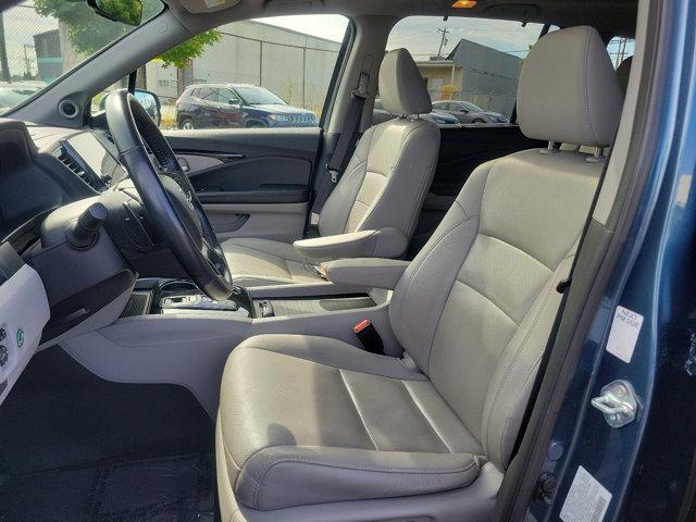 used 2022 Honda Pilot car, priced at $34,895