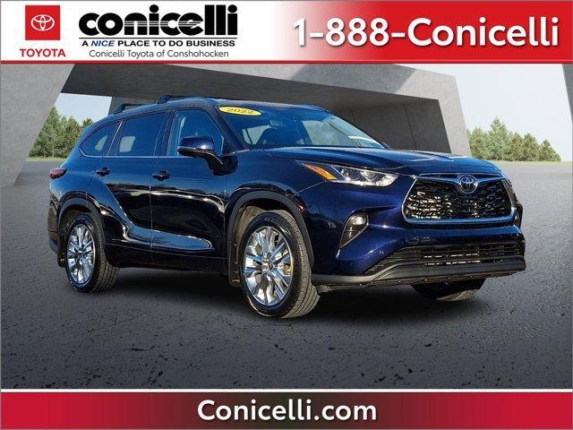 used 2022 Toyota Highlander car, priced at $41,808