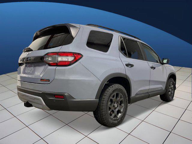 new 2025 Honda Pilot car, priced at $49,009
