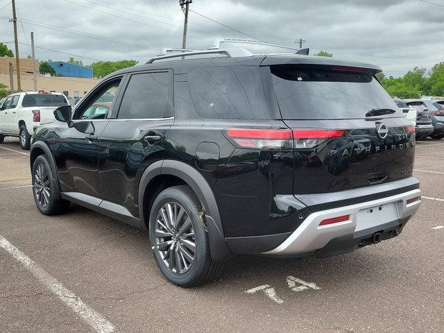 new 2024 Nissan Pathfinder car, priced at $47,114