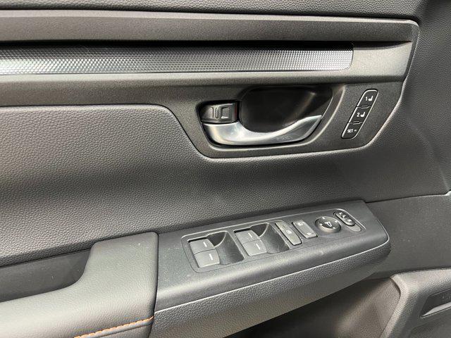 new 2025 Honda CR-V Hybrid car, priced at $39,059