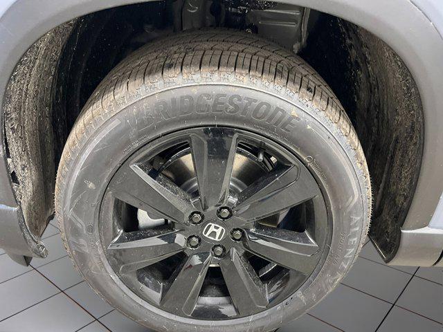 new 2025 Honda Pilot car, priced at $52,931