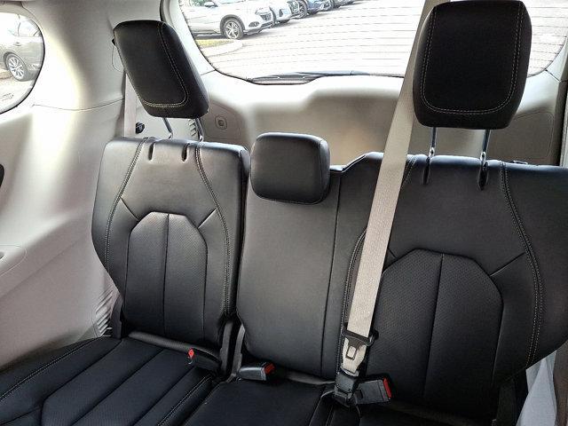 used 2023 Chrysler Pacifica Hybrid car, priced at $25,585