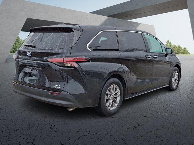 used 2021 Toyota Sienna car, priced at $42,966