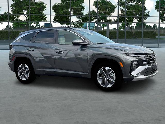 new 2025 Hyundai Tucson Hybrid car, priced at $37,537