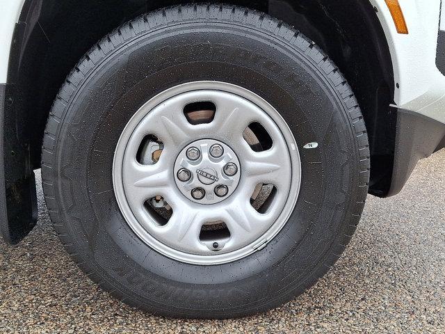 used 2025 Nissan Frontier car, priced at $31,988