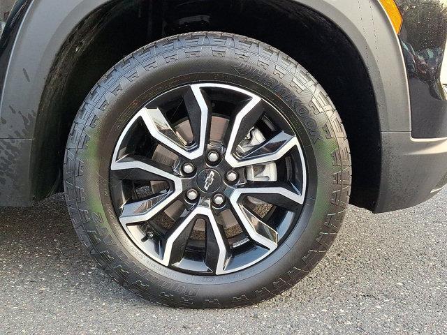 used 2024 Chevrolet TrailBlazer car, priced at $25,495