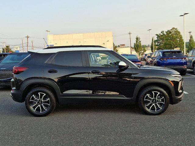 used 2024 Chevrolet TrailBlazer car, priced at $25,495