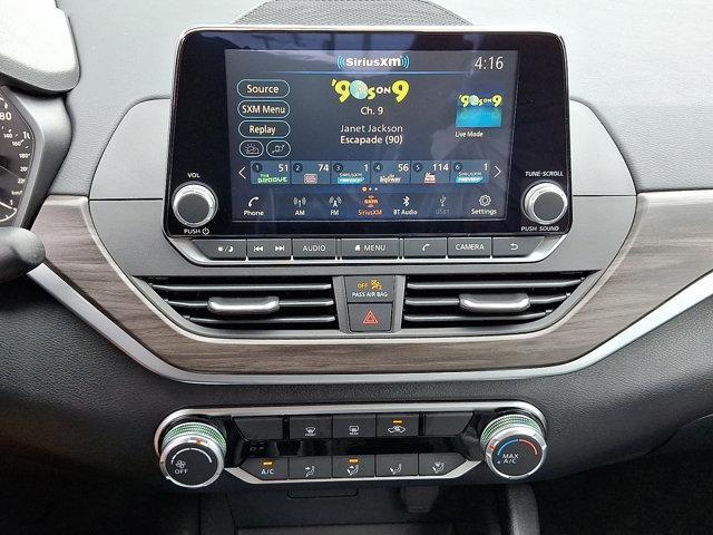 new 2025 Nissan Altima car, priced at $27,555