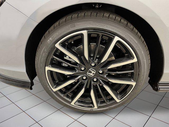 new 2025 Honda Accord Hybrid car, priced at $38,447