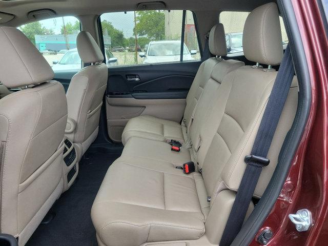 used 2022 Honda Pilot car, priced at $27,977