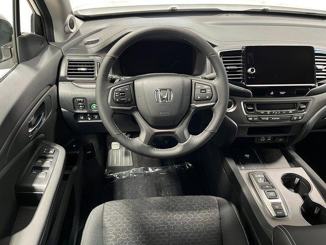 new 2025 Honda Ridgeline car, priced at $39,500