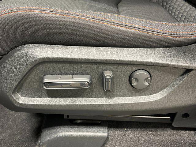 new 2025 Honda Pilot car, priced at $42,357