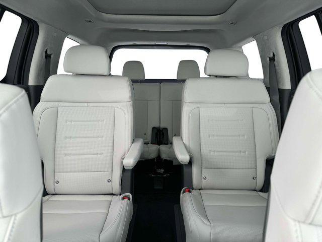 new 2025 Hyundai Santa Fe car, priced at $49,019