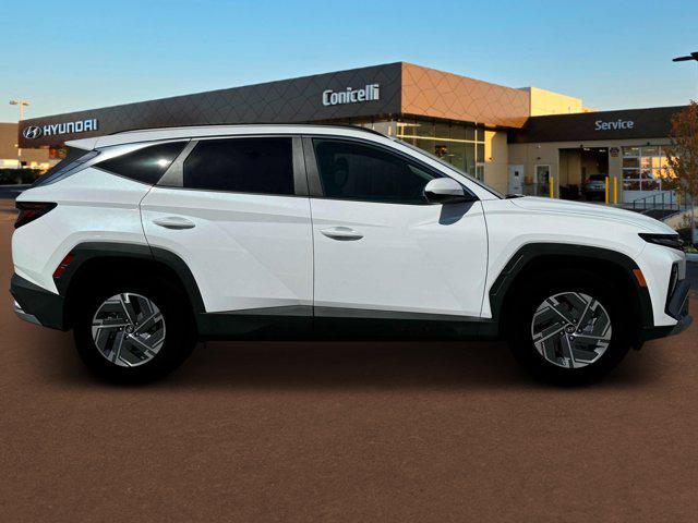 new 2025 Hyundai TUCSON Hybrid car, priced at $35,796