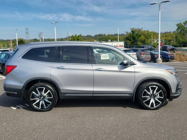 used 2021 Honda Pilot car, priced at $29,895