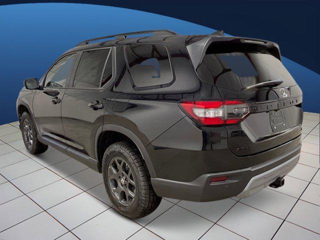 new 2025 Honda Pilot car, priced at $48,779