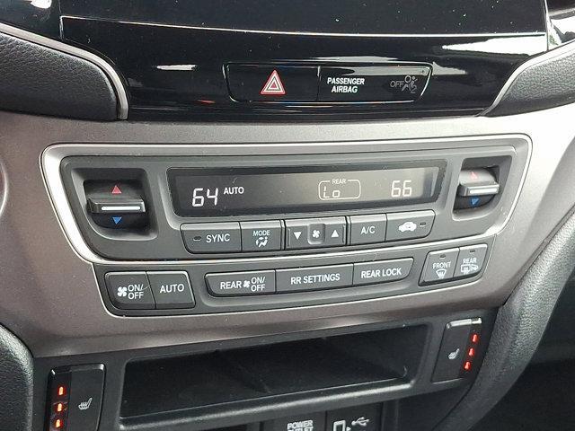 used 2022 Honda Pilot car, priced at $32,995