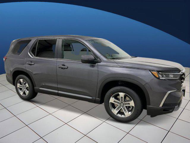 new 2025 Honda Pilot car, priced at $44,773