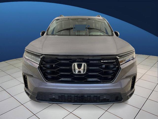 new 2025 Honda Pilot car, priced at $53,375