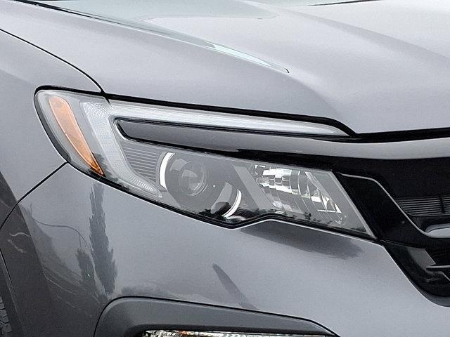 used 2022 Honda Pilot car, priced at $35,995