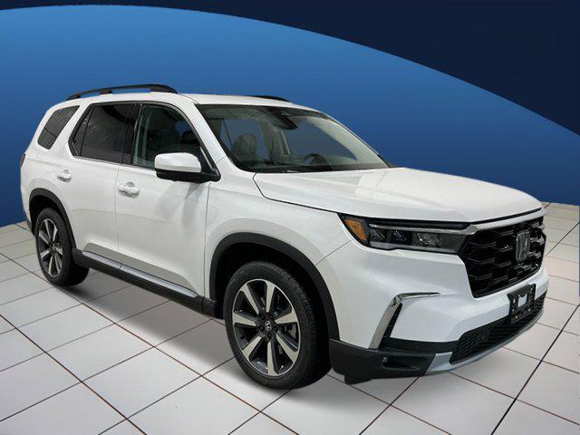 new 2025 Honda Pilot car, priced at $51,154