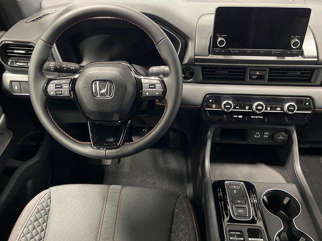 new 2025 Honda Pilot car, priced at $42,784
