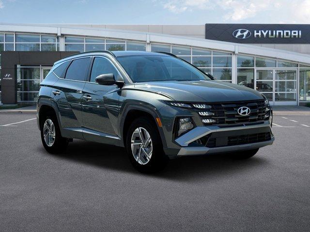 new 2025 Hyundai TUCSON Hybrid car, priced at $34,592