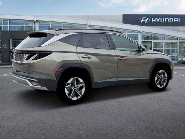 new 2025 Hyundai TUCSON Hybrid car, priced at $37,628